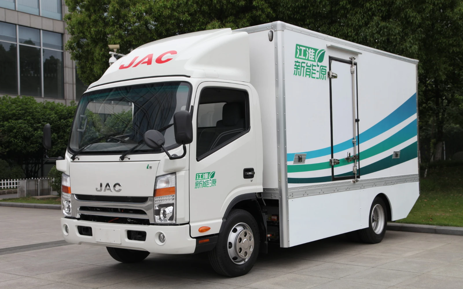 JAC-EV